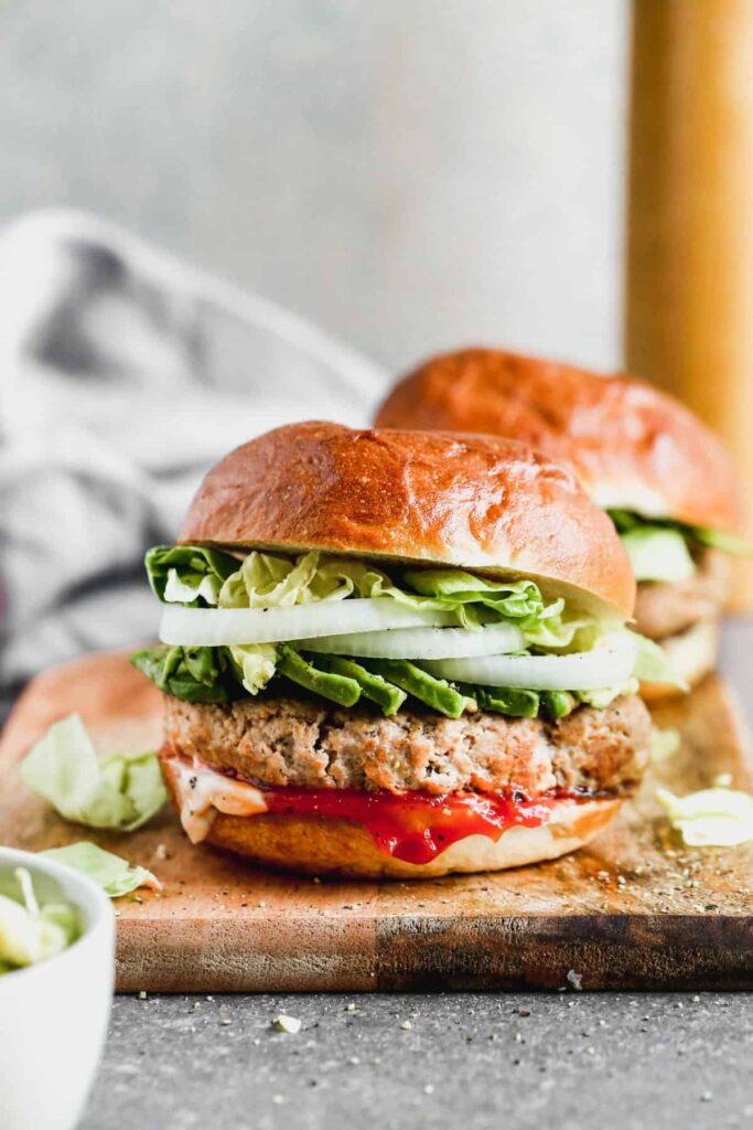 Healthy-turkey-burgers-weeknight-dinner